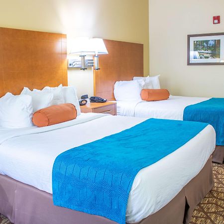 Best Western Plus Richmond Hill Inn Экстерьер фото