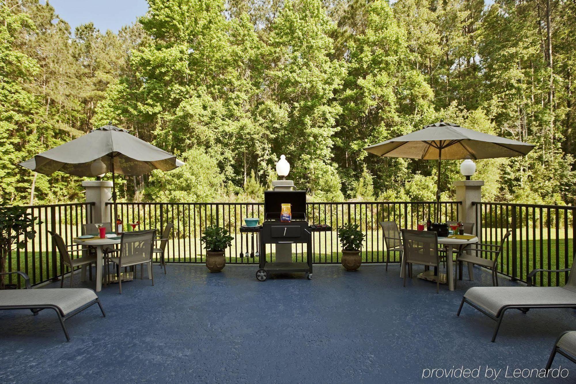 Best Western Plus Richmond Hill Inn Экстерьер фото